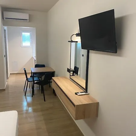 Barbie Lägenhetshotell Ialysos (Rhodes)