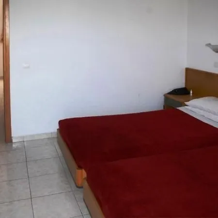 Barbie 2* Ialysos (Rhodes)