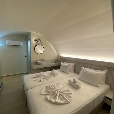 Barbie 2* Ialysos (Rhodes)