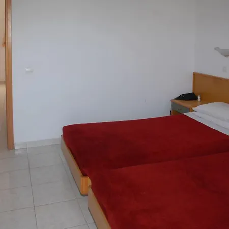 Barbie Aparthotel 2*