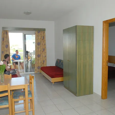 Aparthotel Barbie 2*