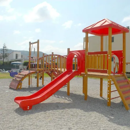 Aparthotel Barbie 2*