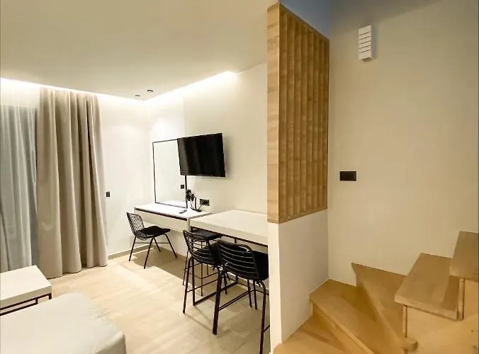 Barbie Aparthotel 2*