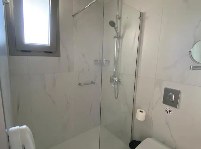 Barbie Apart Otel Ialysos (Rhodes)