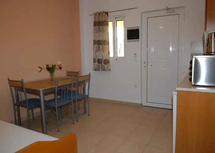 Aparthotel Barbie Ialysos (Rhodes)